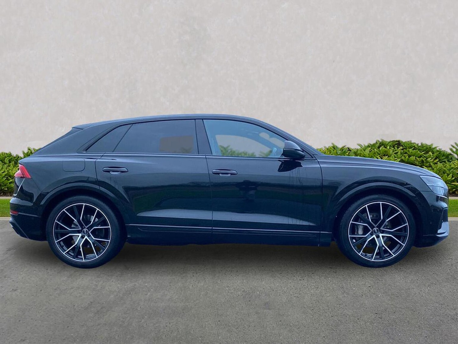 Used Audi Q8 2022 for sale - 76751907: Photo 3