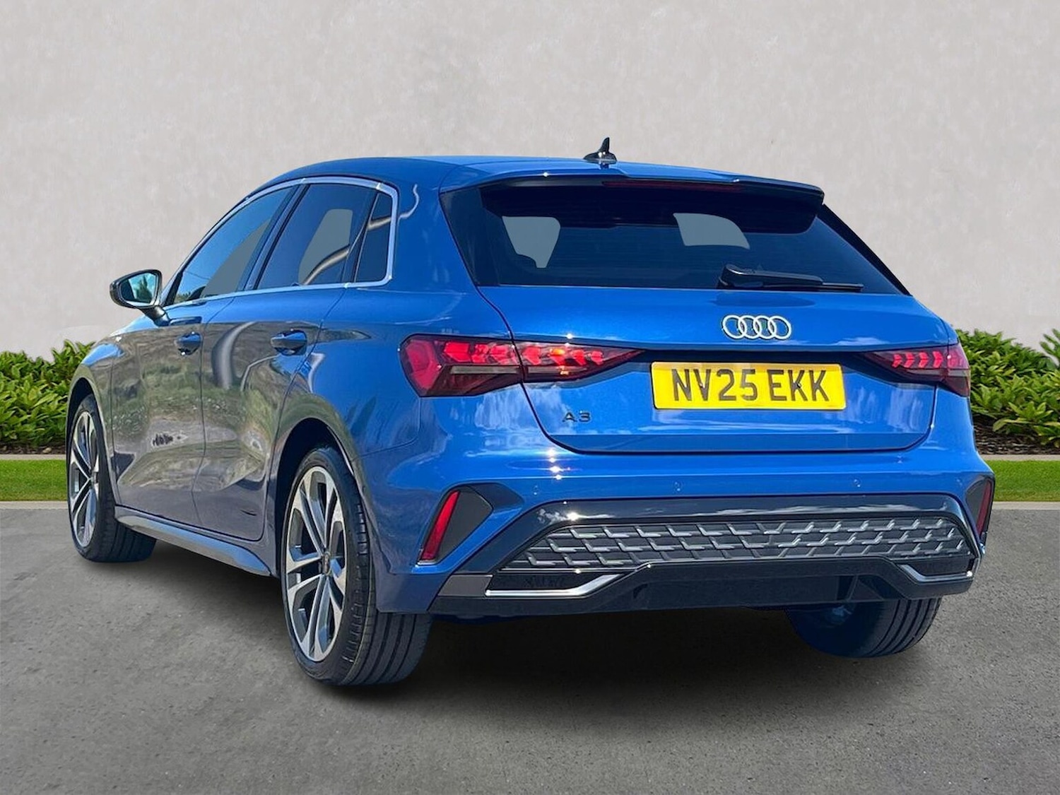 Used Audi A3 2025 for sale - 76751905: Photo 2