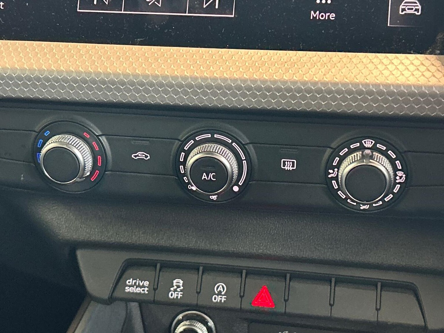 Used Audi A1 2023 for sale - 76357860: Photo 12