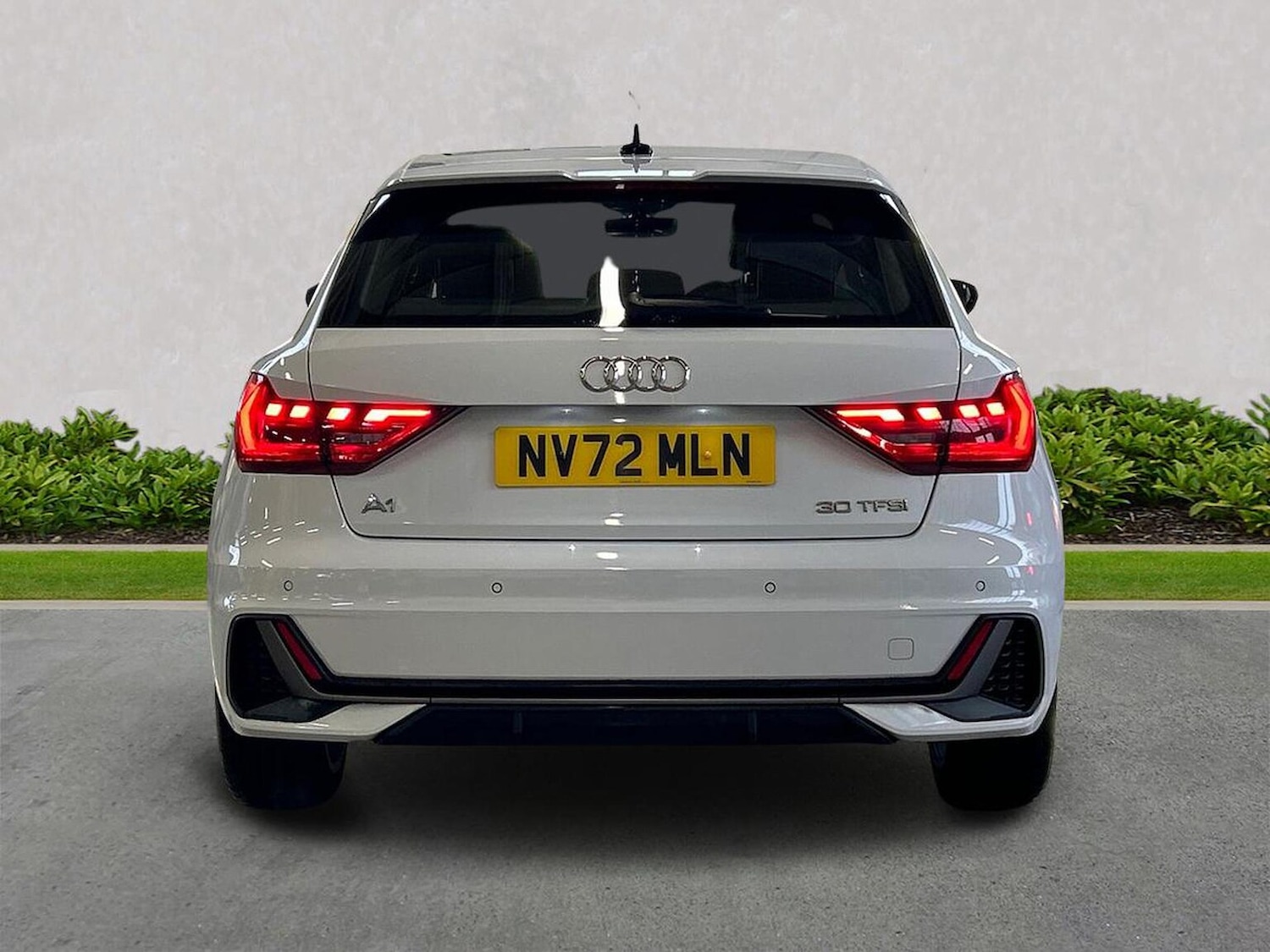 Used Audi A1 2023 for sale - 76357860: Photo 4