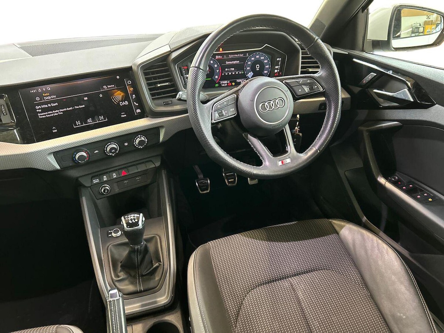 Used Audi A1 2023 for sale - 76357860: Photo 9