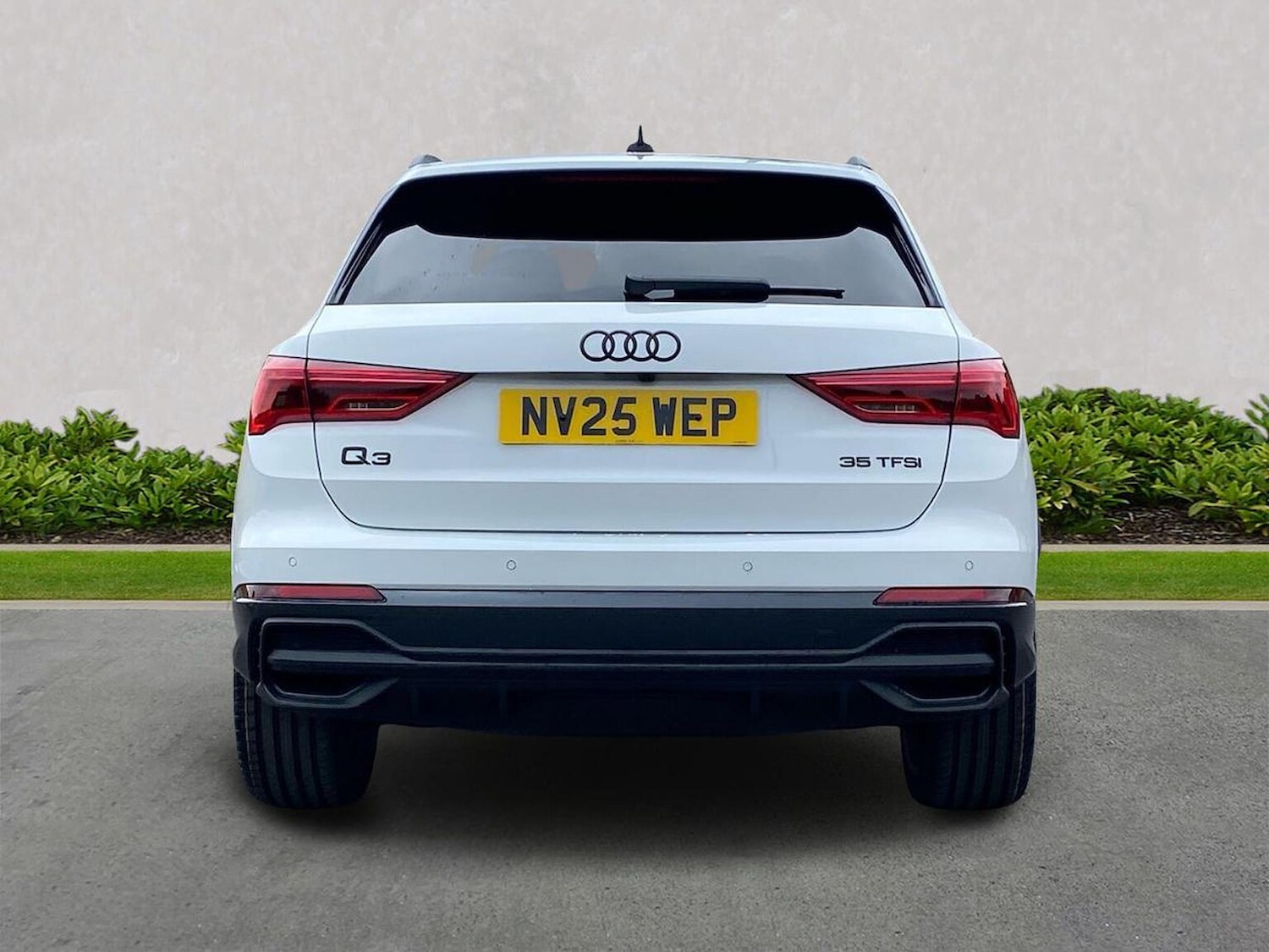 Used Audi Q3 2025 for sale - 77028059: Photo 4