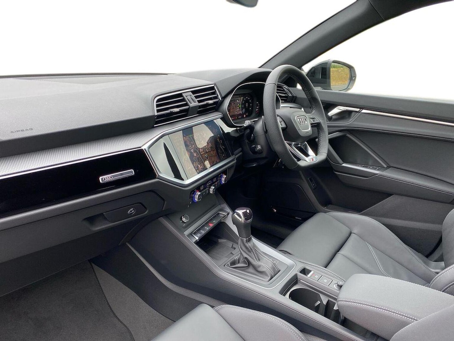 Used Audi Q3 2025 for sale - 77028059: Photo 7