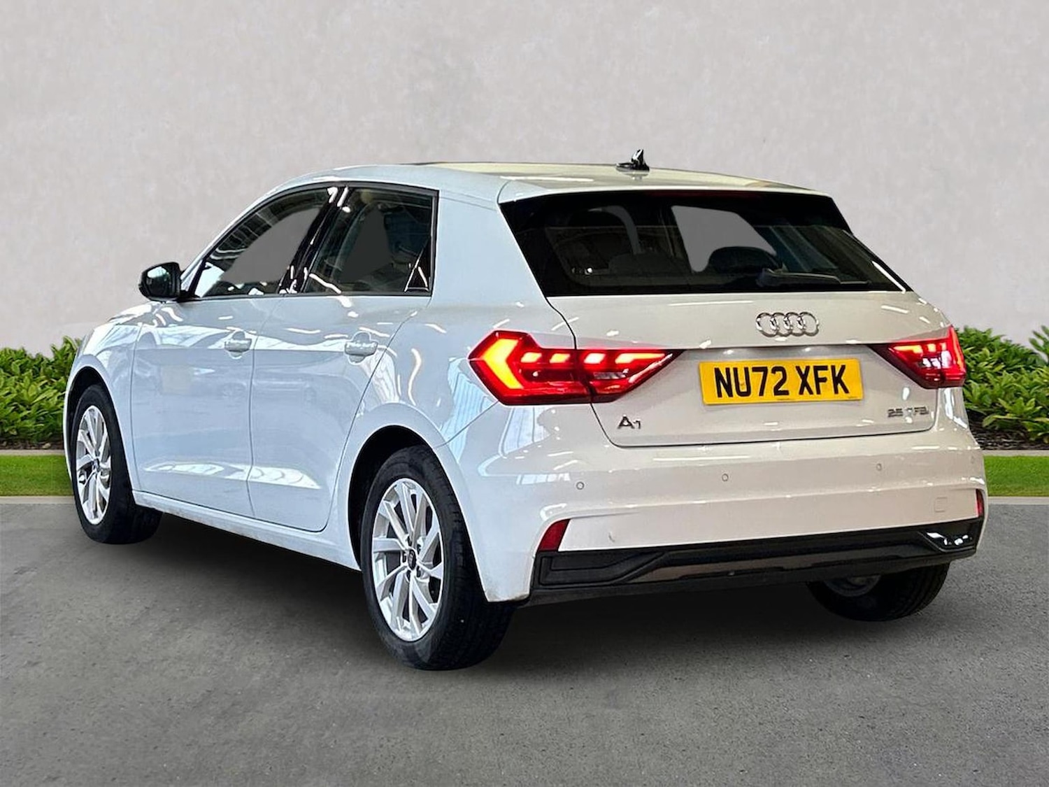 Used Audi A1 2023 for sale - 78190982: Photo 2