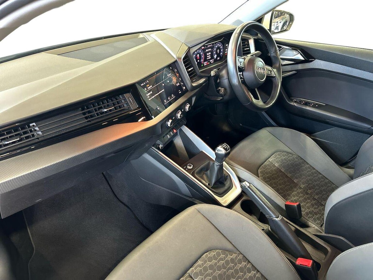 Used Audi A1 2023 for sale - 78190982: Photo 9