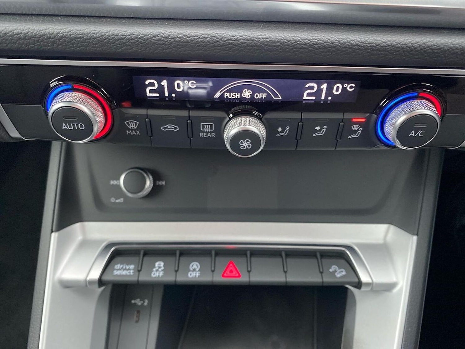 Used Audi Q3 2024 for sale - 78004635: Photo 12