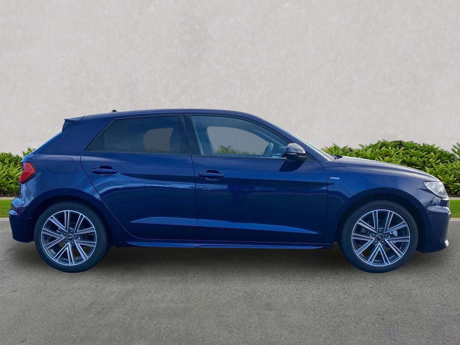 Used Audi A1 2025 for sale - 77640363: Photo 3