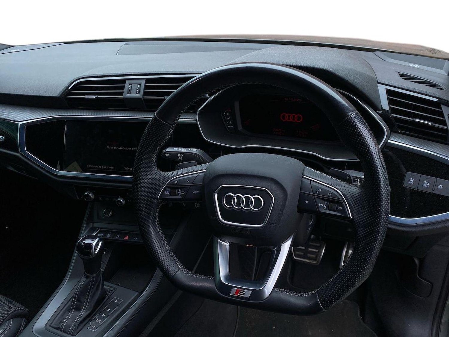 Used Audi Q3 2023 for sale - 76402399: Photo 9