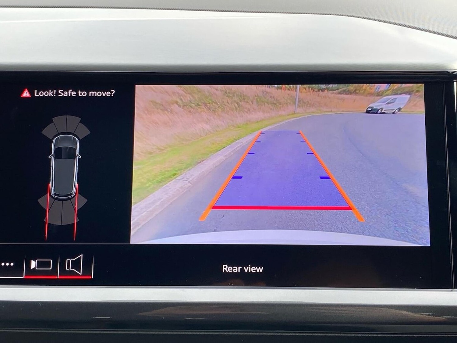 Used Audi Q4 e-tron 2025 for sale - 76699383: Photo 23