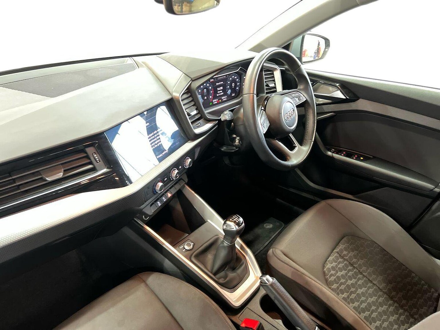 Used Audi A1 2022 for sale - 76547632: Photo 7