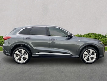 Used Audi Q5 2025 for sale - 79379677: Photo