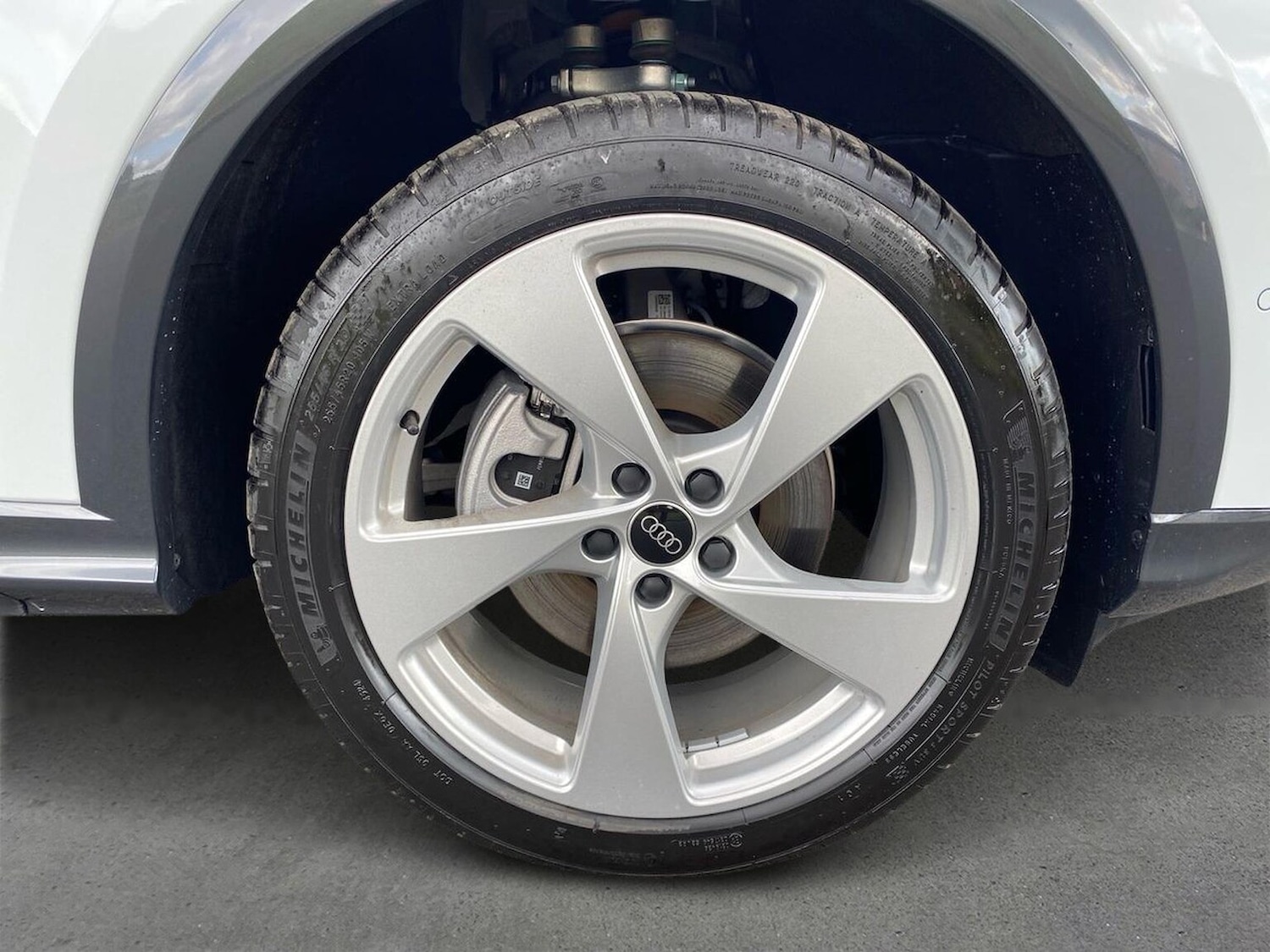 Used Audi Q5 2025 for sale - 76963471: Photo 6