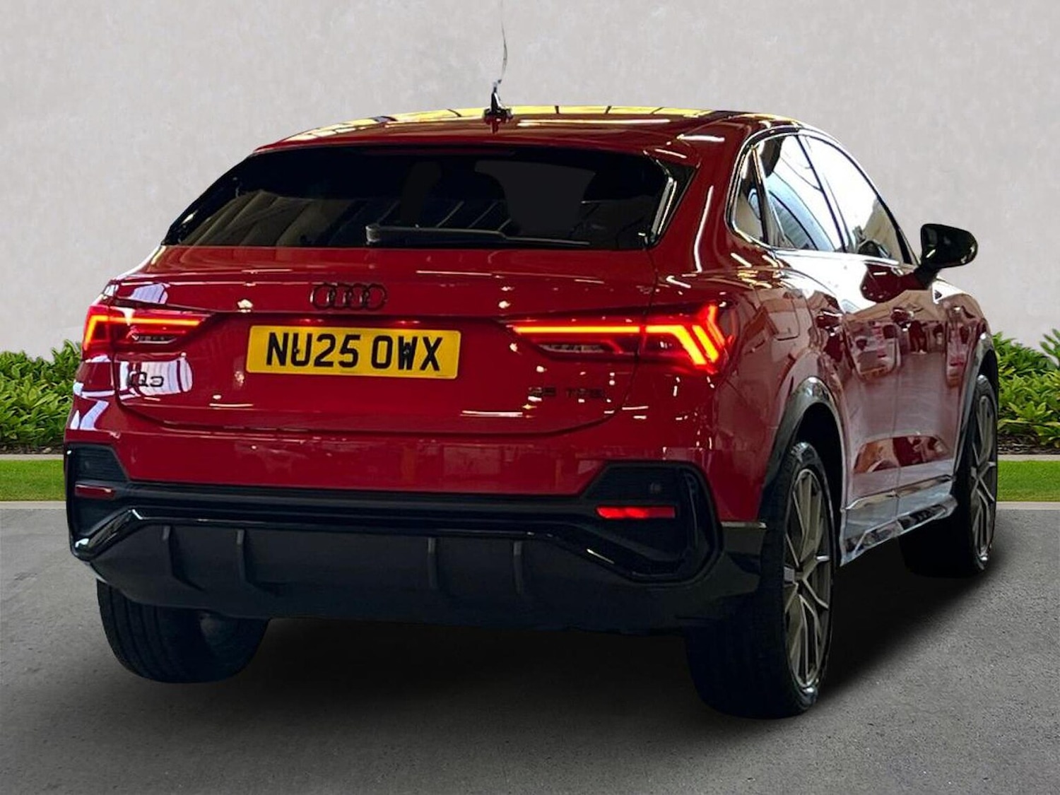 Used Audi Q3 2025 for sale - 76040670: Photo 18