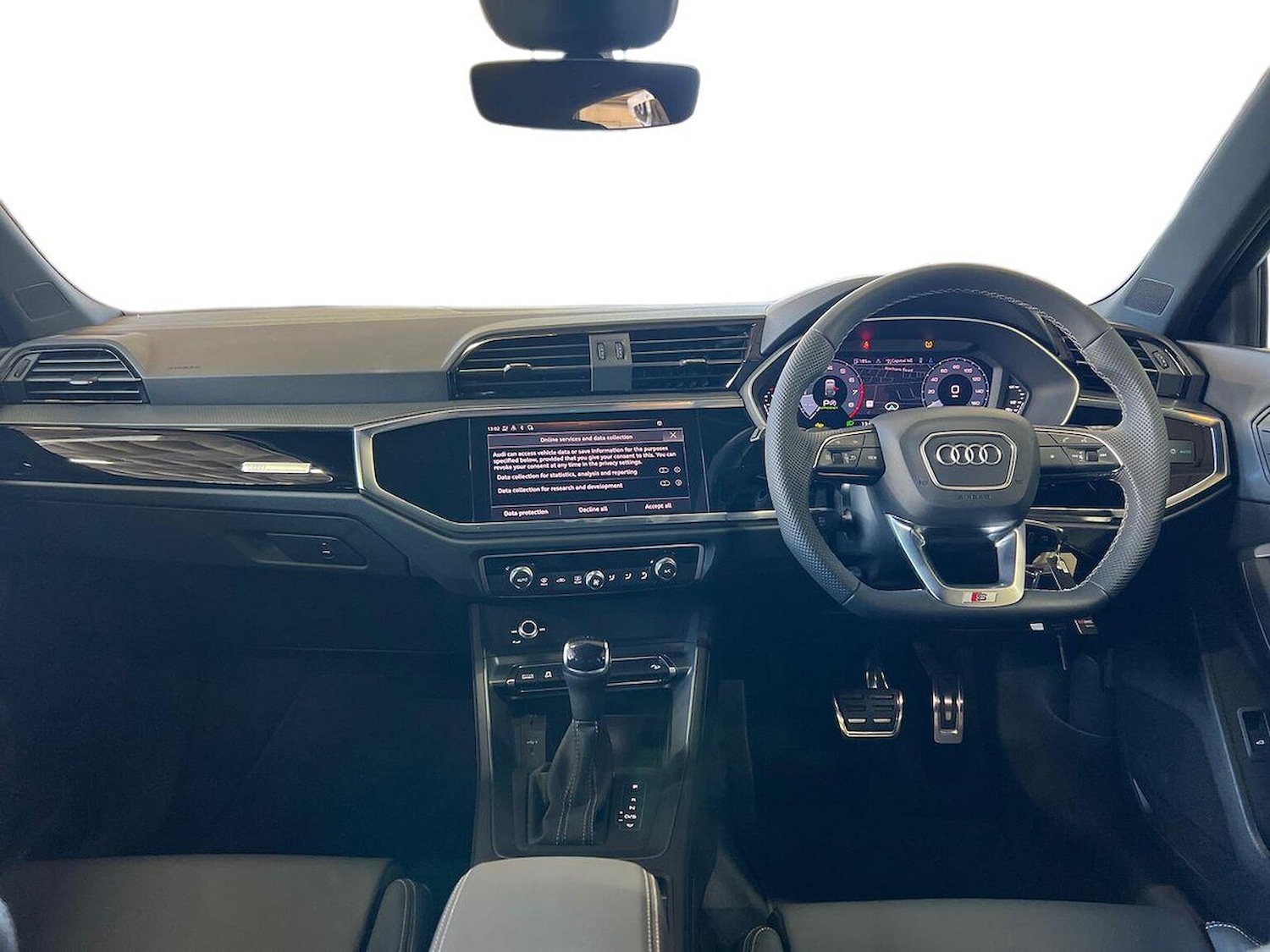 Used Audi Q3 2025 for sale - 76040670: Photo 8