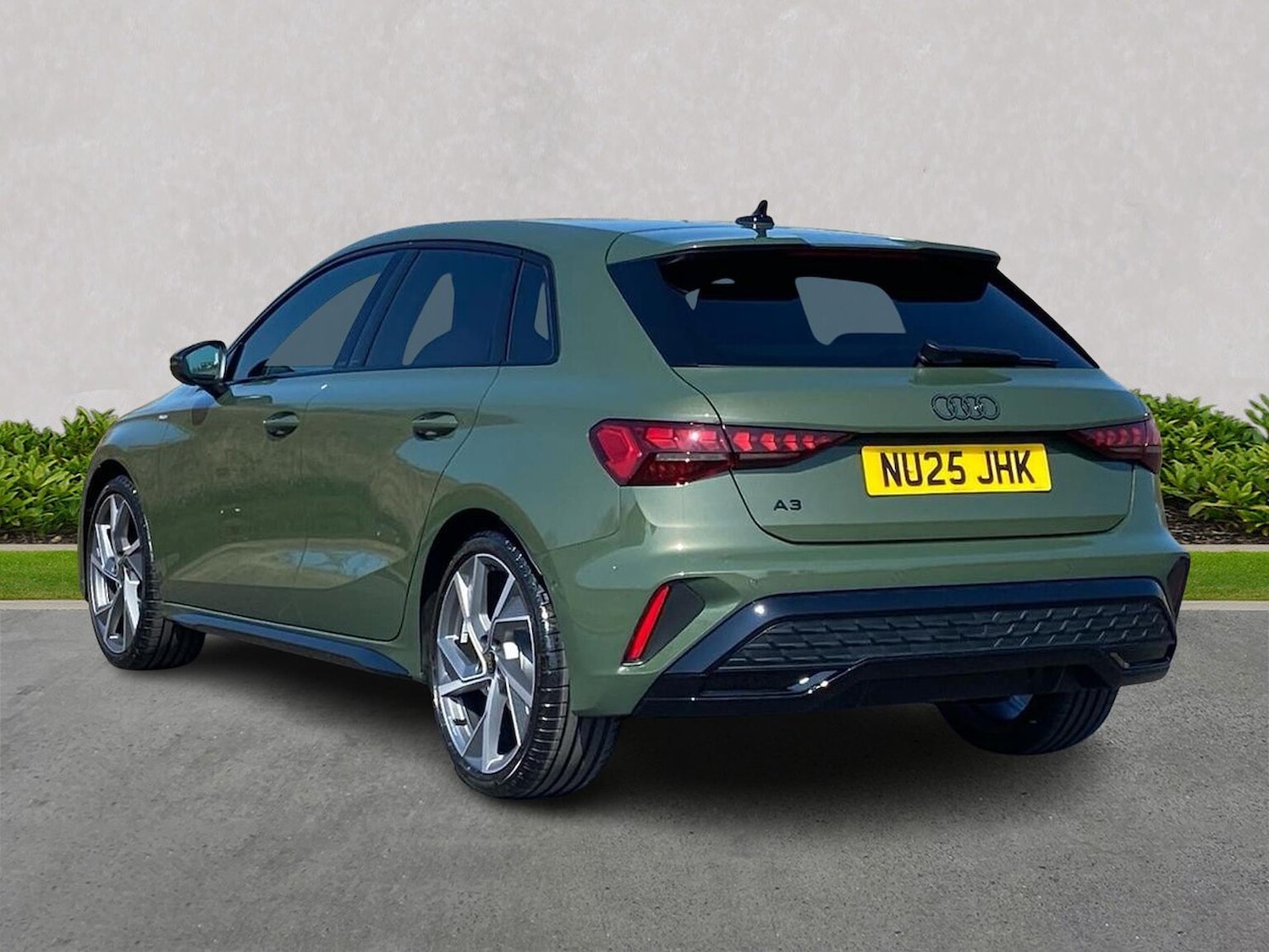 Used Audi A3 2025 for sale - 76504925: Photo 2