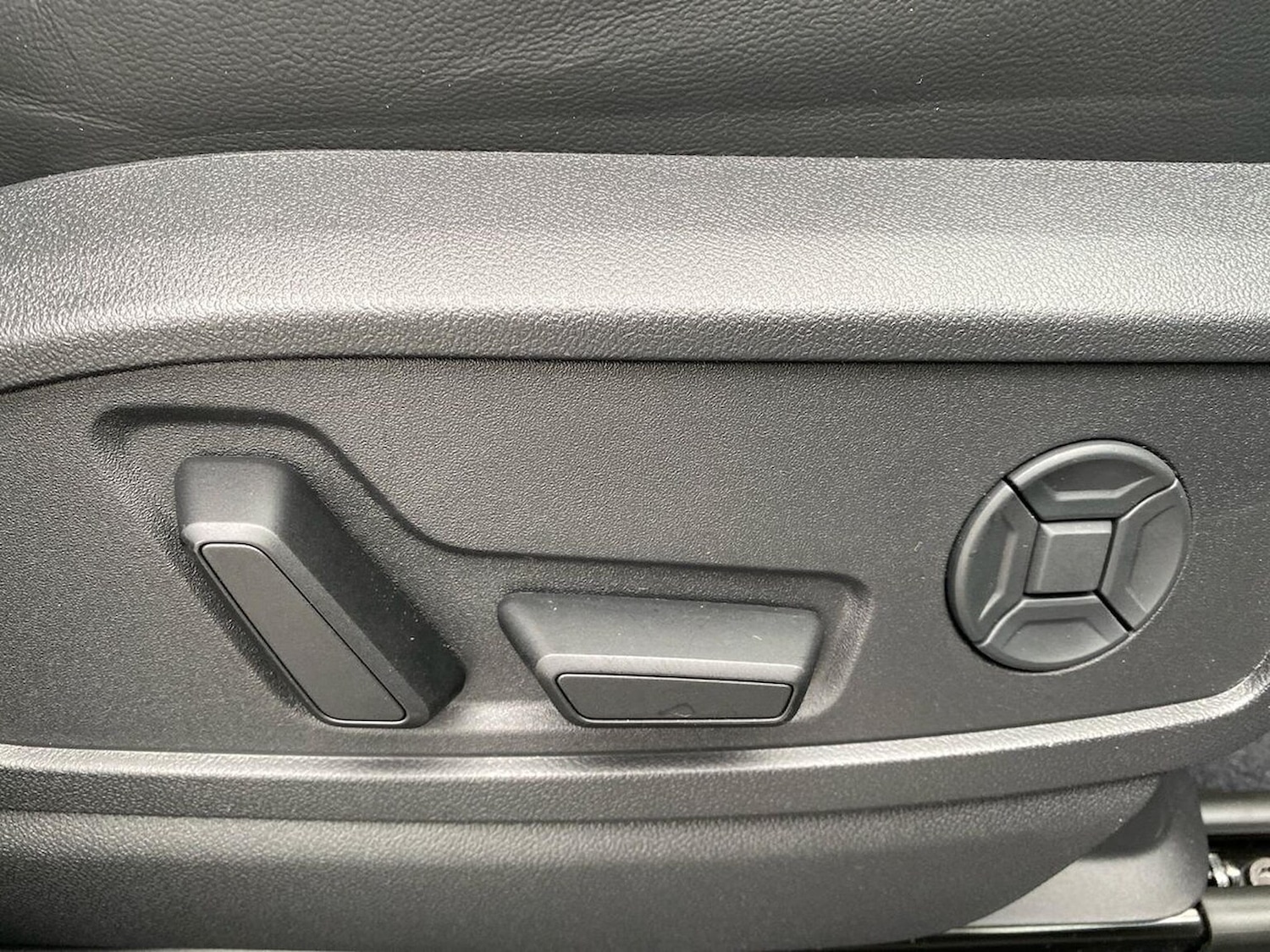 Used Audi Q5 2025 for sale - 78193023: Photo 32