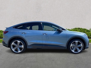 Used Audi Q4 e-tron 2025 for sale - 76165093: Photo 3