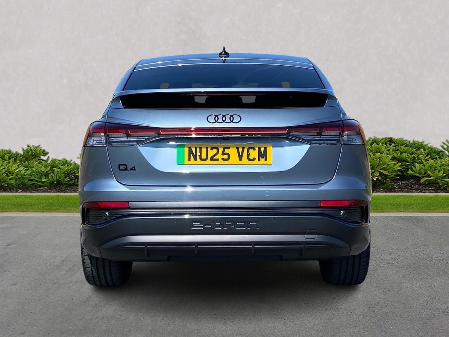 Used Audi Q4 e-tron 2025 for sale - 76165093: Photo 4