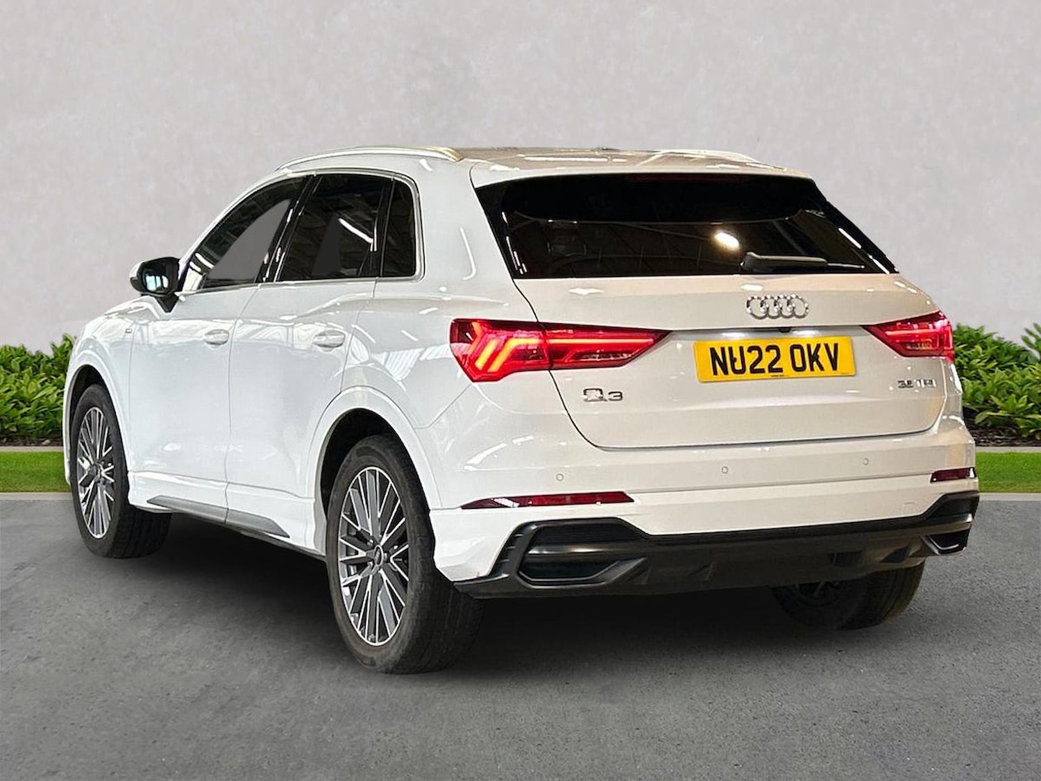 Used Audi Q3 2022 for sale - 78192997: Photo 2