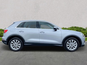 Used Audi Q3 2025 for sale - 77489267: Photo