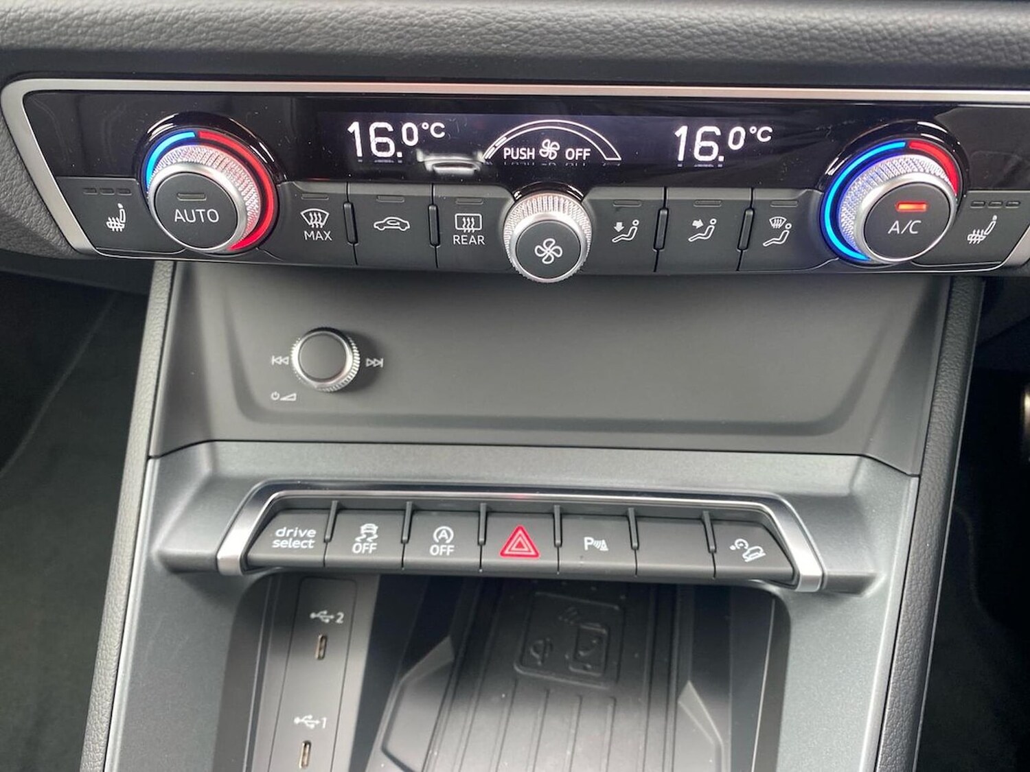 Used Audi Q3 2025 for sale - 78193092: Photo 12