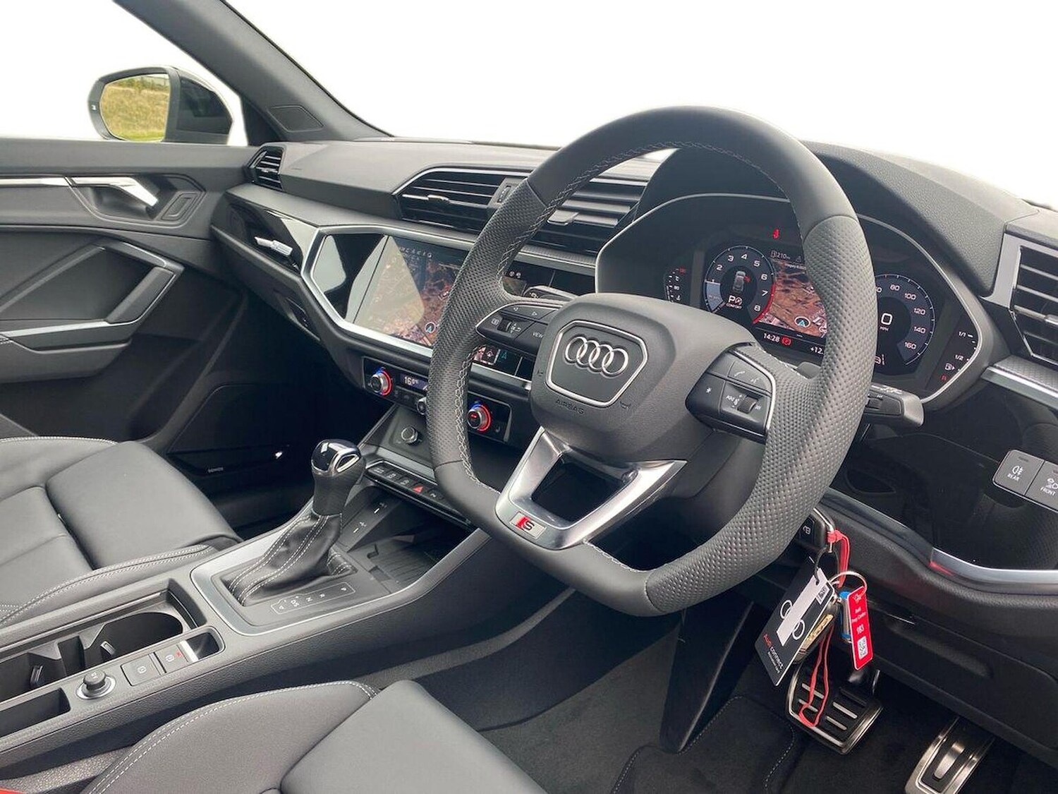 Used Audi Q3 2025 for sale - 78193092: Photo 15