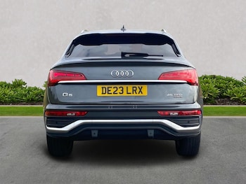 Used Audi Q5 2023 for sale - 79380360: Photo