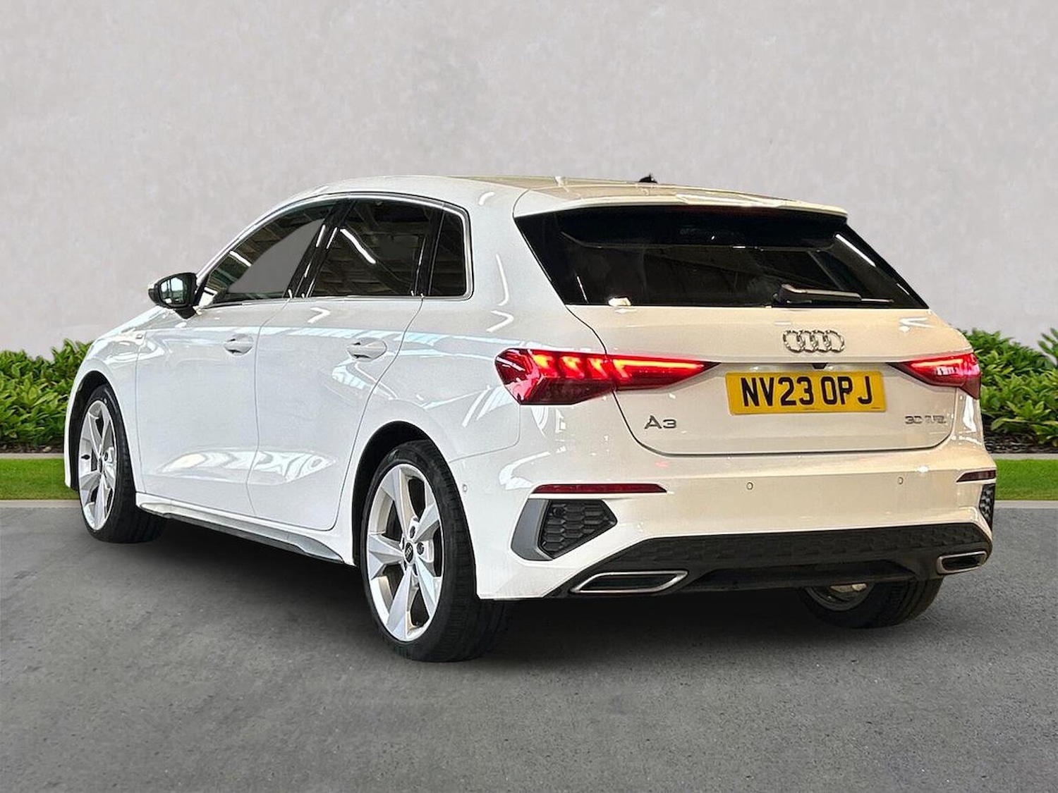 Used Audi A3 2023 for sale - 78193411: Photo 2