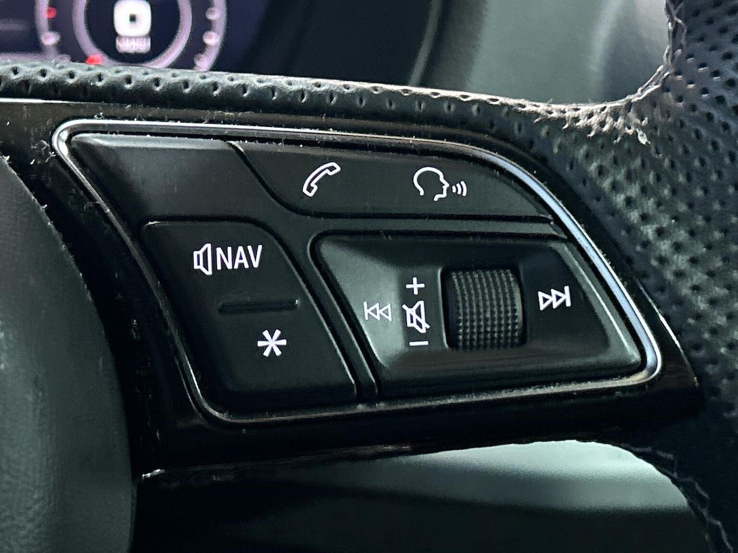 Used Audi Q2 2022 for sale - 76477276: Photo 27