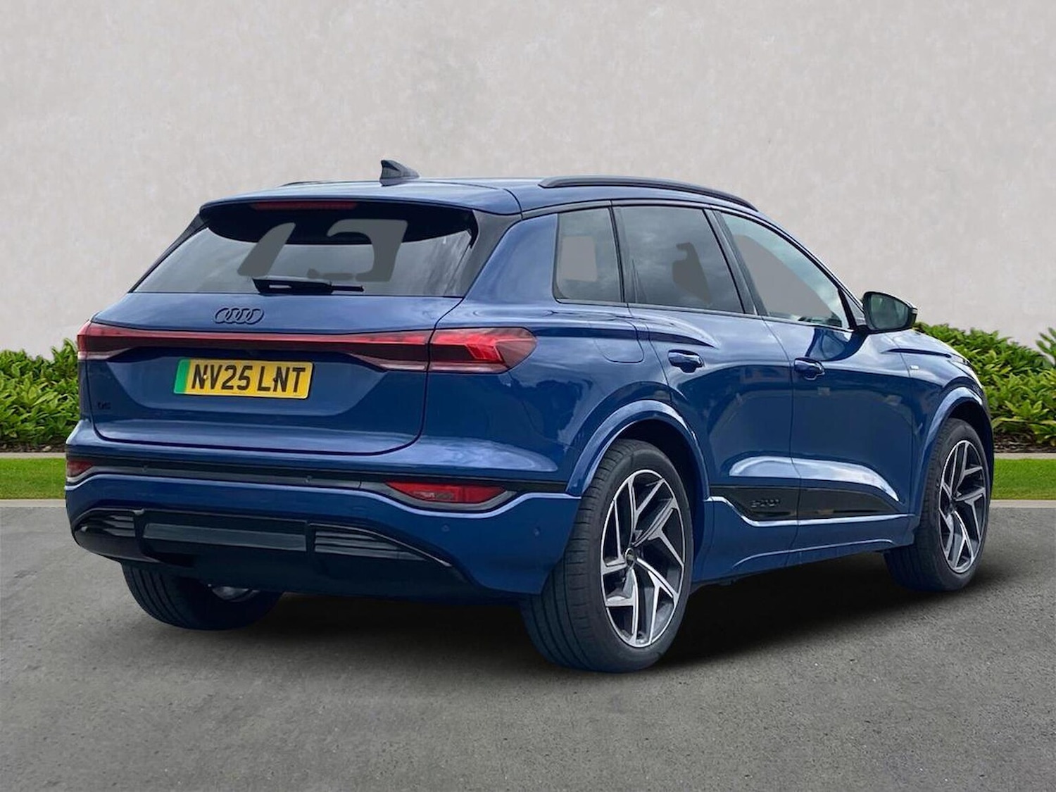 Used Audi Q6 e-tron 2025 for sale - 76165050: Photo 18