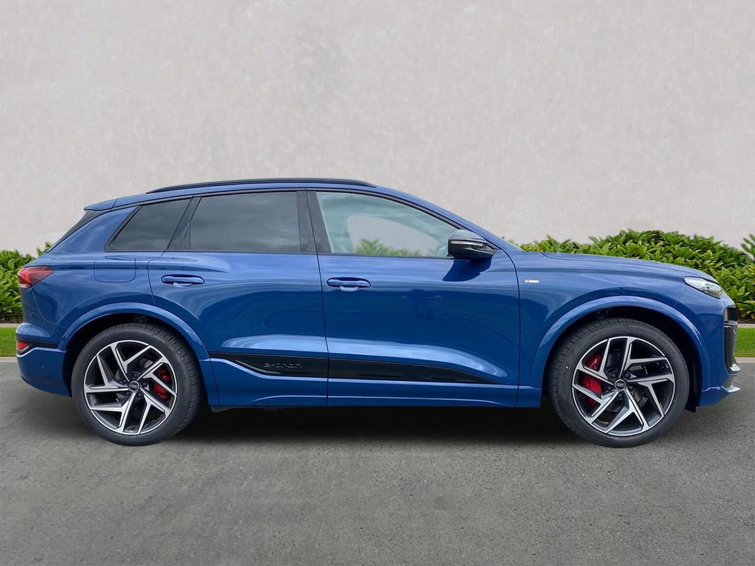 Used Audi Q6 e-tron 2025 for sale - 76165050: Photo 3