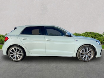 Used Audi A1 2024 for sale - 76387215: Photo