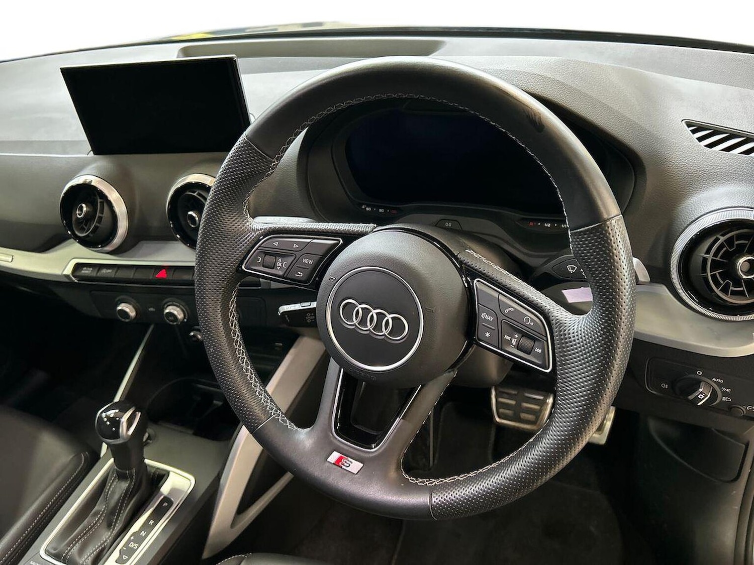 Used Audi Q2 2022 for sale - 76149548: Photo 9