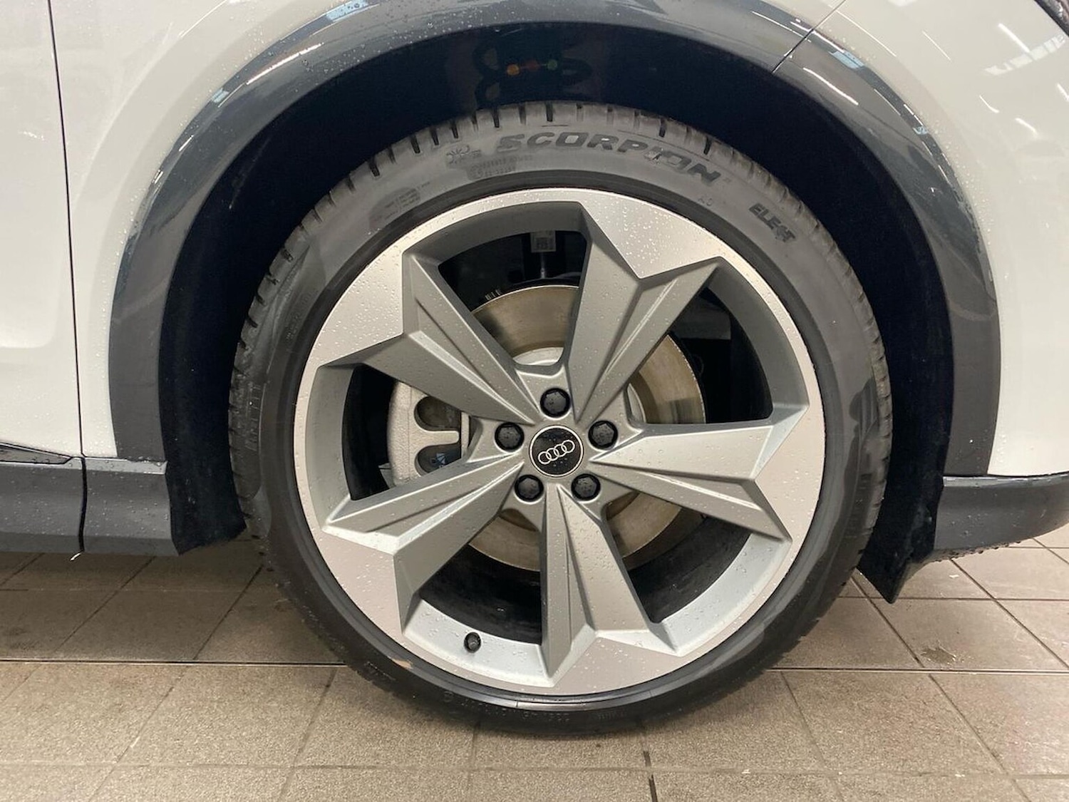 Used Audi Q4 e-tron 2025 for sale - 77603696: Photo 6