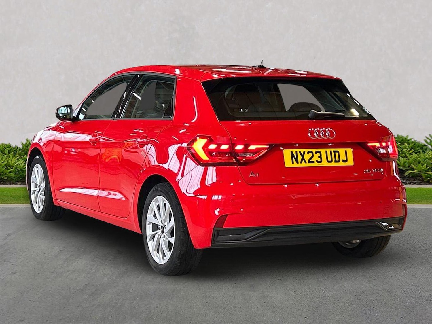 Used Audi A1 2023 for sale - 78193360: Photo 2