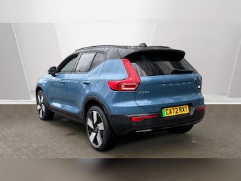 Used Volvo XC40 2022 for sale - 77170513: Photo