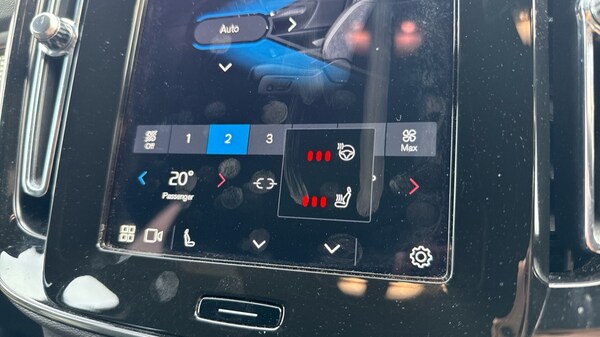 Used Volvo XC40 2024 for sale - 75796731: Photo 17