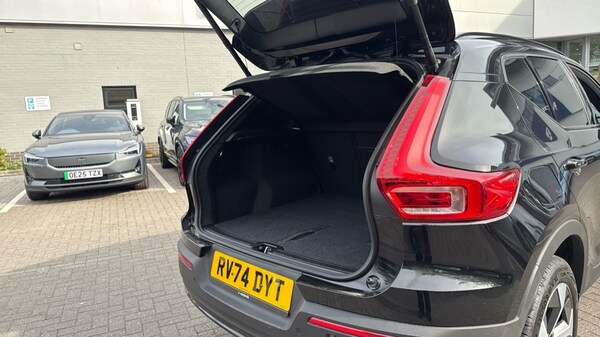 Used Volvo XC40 2024 for sale - 75796731: Photo 45