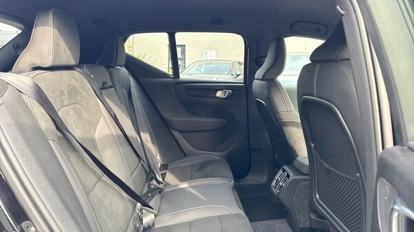 Used Volvo XC40 2024 for sale - 75796731: Photo 6