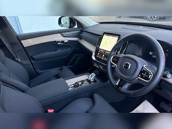 Used Volvo XC90 2025 for sale - 77732437: Photo