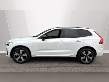 Used Volvo XC60 2023 for sale - 76241615: Photo
