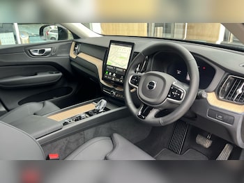 Used Volvo XC60 2025 for sale - 78757332: Photo