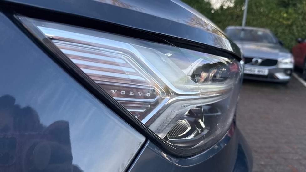 Used Volvo XC40 2021 for sale - 77178052: Photo 21