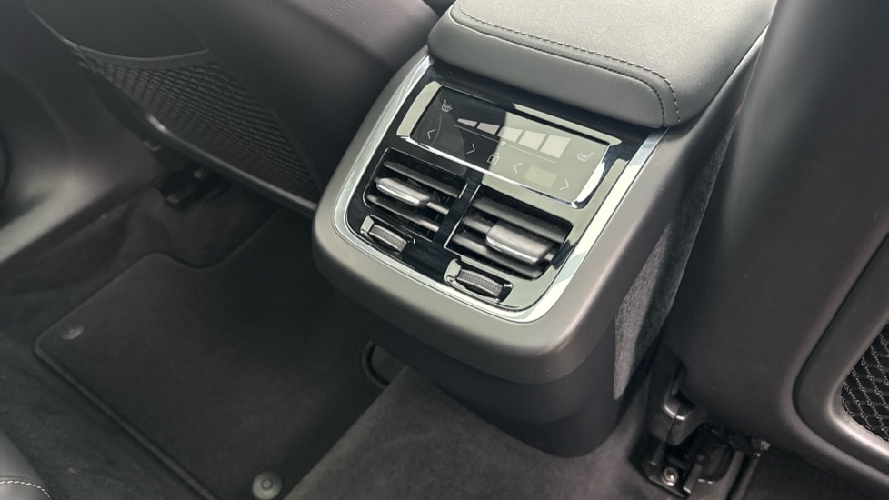 Used Volvo XC60 2025 for sale - 78049803: Photo 16