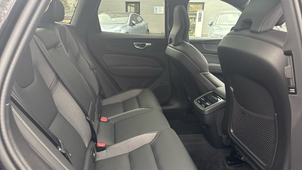 Used Volvo XC60 2025 for sale - 78049803: Photo 18