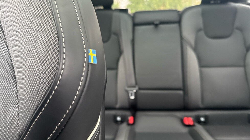 Used Volvo XC60 2025 for sale - 78049803: Photo 41