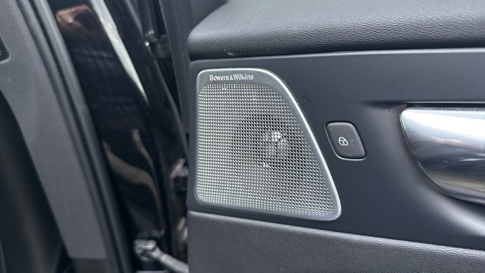 Used Volvo XC60 2021 for sale - 77137743: Photo 19