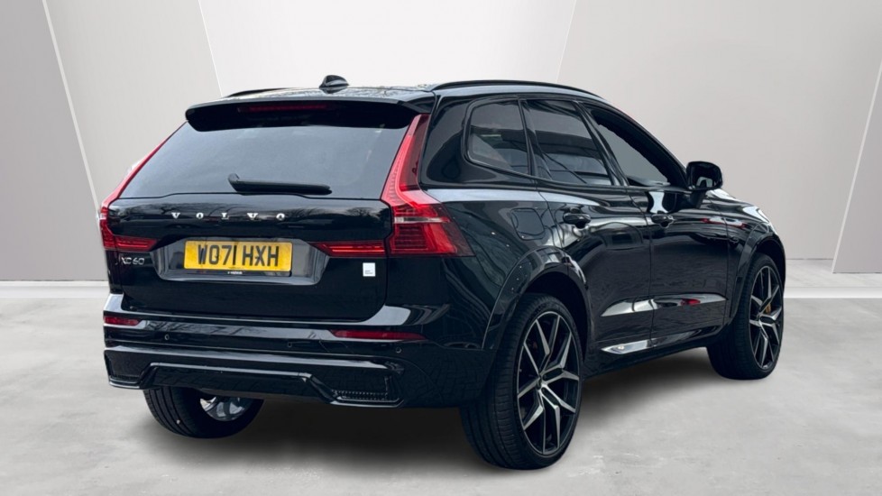 Used Volvo XC60 2021 for sale - 77137743: Photo 2
