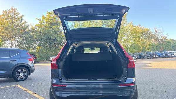 Used Volvo XC60 2023 for sale - 76176267: Photo 13