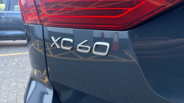 Used Volvo XC60 2023 for sale - 76176267: Photo 19